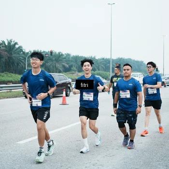 Runner Photo 7497128