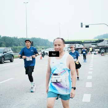 Runner Photo 7497224