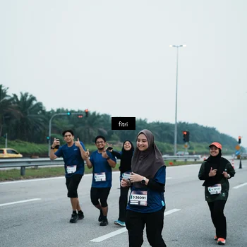 Runner Photo 7497242