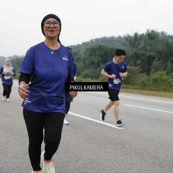 Runner Photo 7497246
