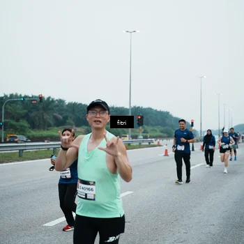 Runner Photo 7497250