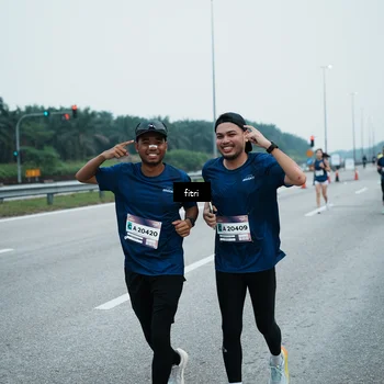 Runner Photo 7497280