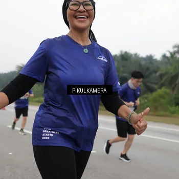 Runner Photo 7497311
