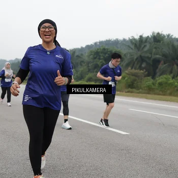 Runner Photo 7497313