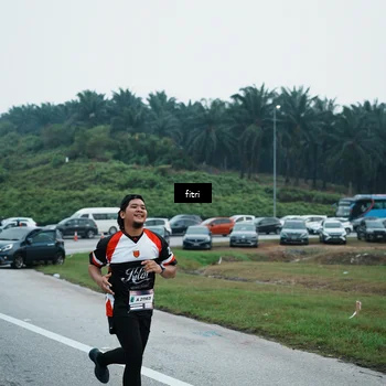 Runner Photo 7497323