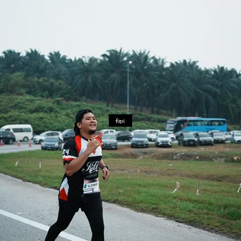 Runner Photo 7497331