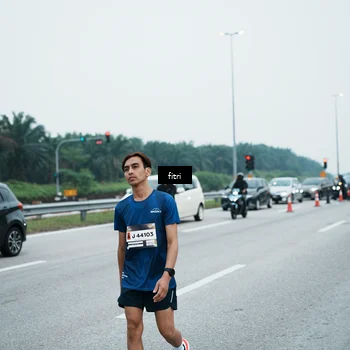 Runner Photo 7497361