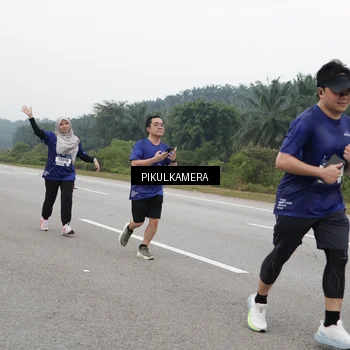 Runner Photo 7497366