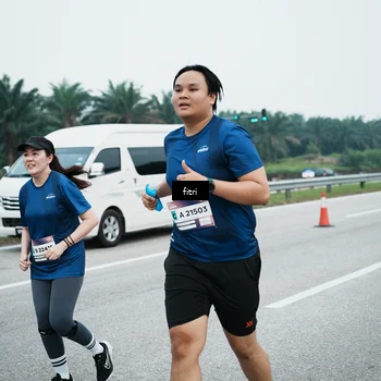Runner Photo 7497429