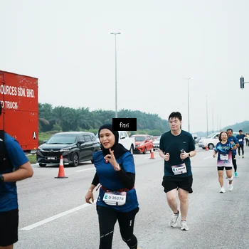 Runner Photo 7497479
