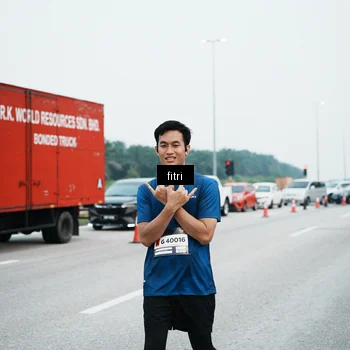 Runner Photo 7497498