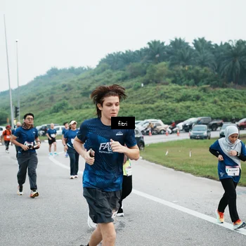 Runner Photo 7497521