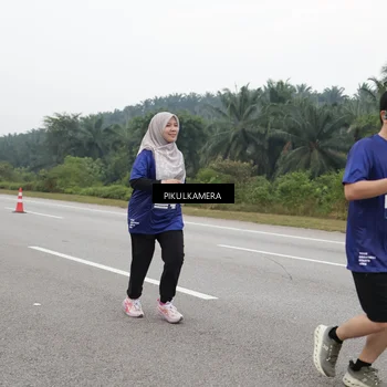 Runner Photo 7497525