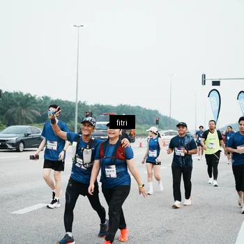 Runner Photo 7497538