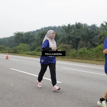 Runner Photo 7497542