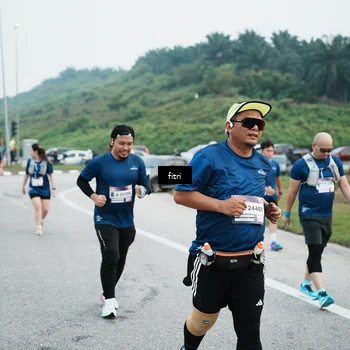 Runner Photo 7497543