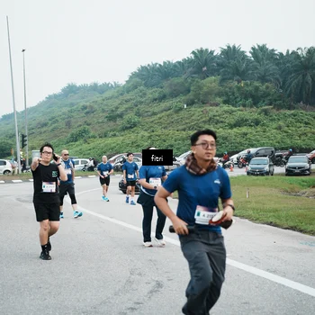 Runner Photo 7497545