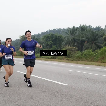 Runner Photo 7497593