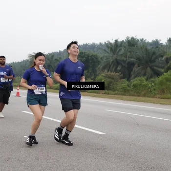 Runner Photo 7497649
