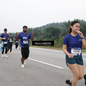 Runner Photo 7497668
