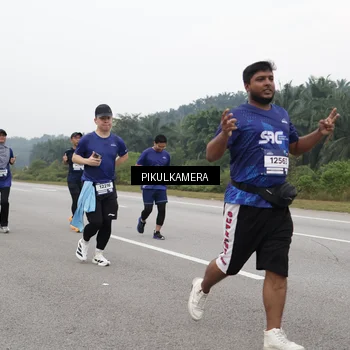 Runner Photo 7497671