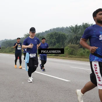 Runner Photo 7497673