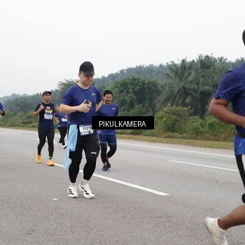Runner Photo 7497677
