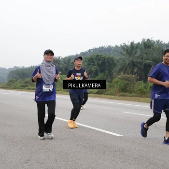 Runner Photo 7497688