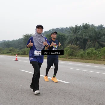 Runner Photo 7497694