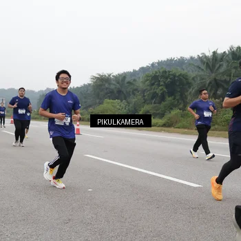 Runner Photo 7497697