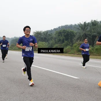 Runner Photo 7497701