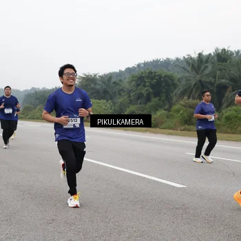 Runner Photo 7497703