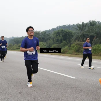 Runner Photo 7497705