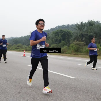 Runner Photo 7497706