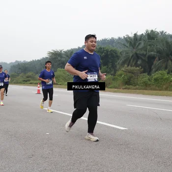 Runner Photo 7497715