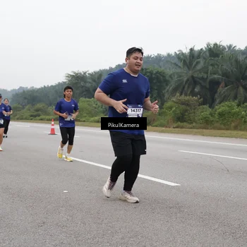Runner Photo 7497717