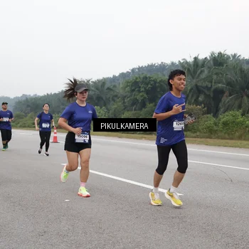 Runner Photo 7497730