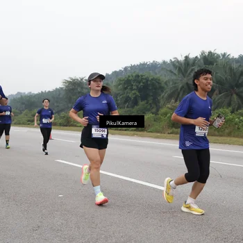 Runner Photo 7497732