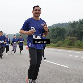 Runner Photo 7497741