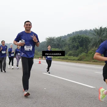 Runner Photo 7497744