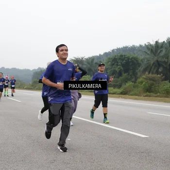 Runner Photo 7497751