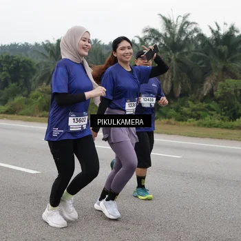 Runner Photo 7497769
