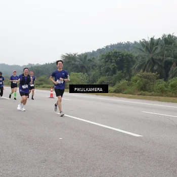 Runner Photo 7497771