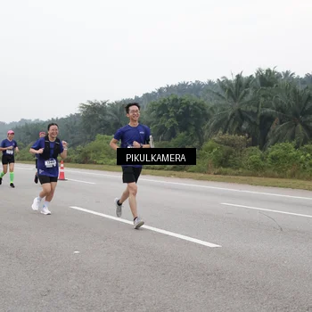 Runner Photo 7497775