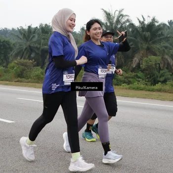 Runner Photo 7497779