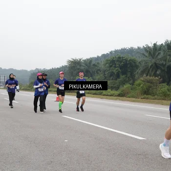 Runner Photo 7497791
