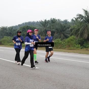 Runner Photo 7497797