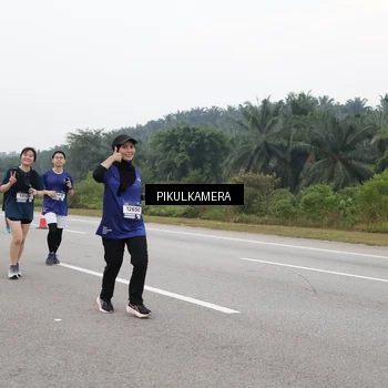 Runner Photo 7497826