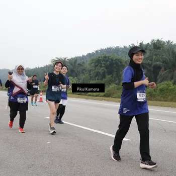 Runner Photo 7497828