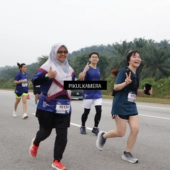 Runner Photo 7497842